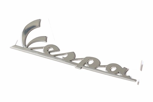 Scritta vespa cromata da - -,